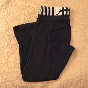 Lululemon Athletica - Run Inspires - Size 6